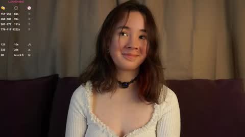 Lina online show from December 4, 2025, 12:25 pm