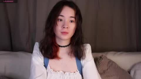 Lina online show from January 7, 2026, 1:02 pm