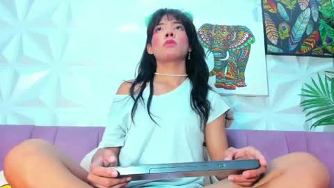 BRIYIT     online show from June 9, 2026, 3:12 pm