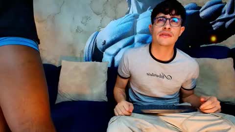 Bro friends online show from January 17, 2026, 1:54 am