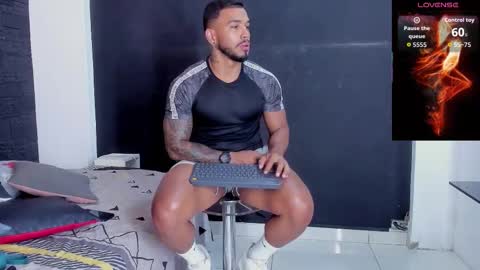 Snapshot of brock_hurn chatting on September 10, 2025, 8:20 pm brock_hurn online show from September 10, 2025, 8:20 pm