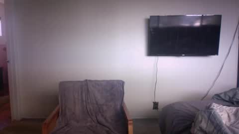 Snapshot of broisforeverybody chatting on December 25, 2024, 9:00 pm Bro Is 4 Everybody online show from December 25, 2024, 9:00 pm