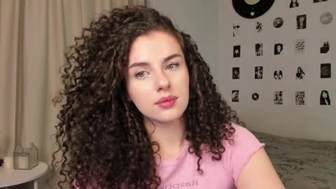 Snapshot of brookchills chatting on October 4, 2025, 7:17 am Brook Help me collect 100 reactions online show from October 4, 2025, 7:17 am