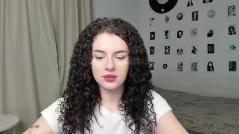 Snapshot of brookchills chatting on October 11, 2025, 8:13 am Brook Help me collect 100 reactions online show from October 11, 2025, 8:13 am