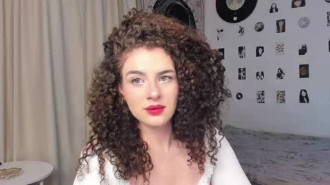 Snapshot of brookchills chatting on October 28, 2025, 6:21 pm Brook Help me collect 100 reactions online show from October 28, 2025, 6:21 pm