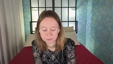 Brooke online show from November 4, 2025, 9:03 pm