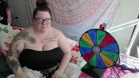 Madam Brooke online show from April 11, 2026, 1:48 pm