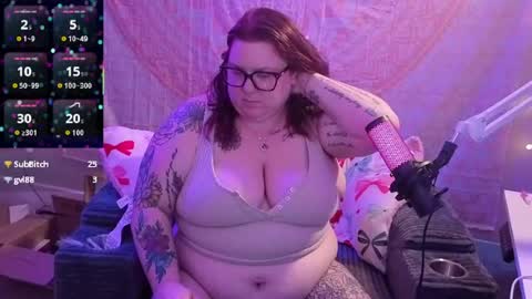 Madam Brooke online show from May 18, 2026, 8:09 am