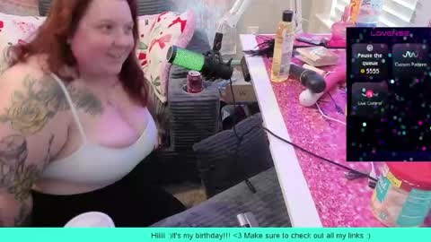 Madam Brooke online show from May 23, 2026, 5:06 pm
