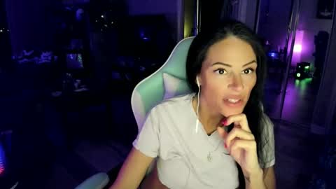 Brooke Summer xo online show from April 10, 2026, 2:39 am