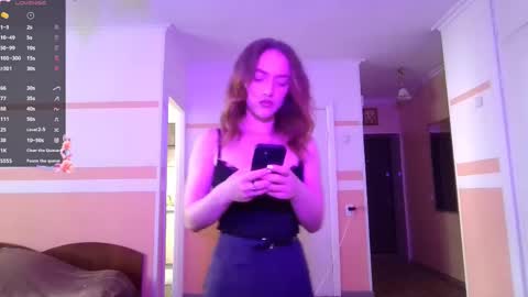 Lina online show from June 1, 2026, 11:23 am