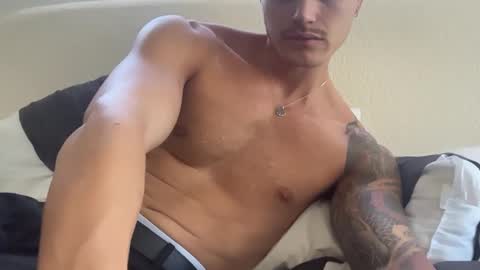 BrooklynTay online show from February 5, 2026, 1:21 am