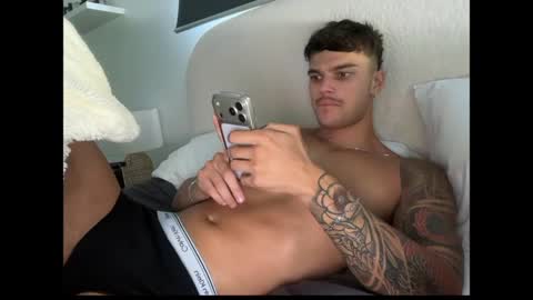 BrooklynTay online show from April 20, 2026, 12:57 am