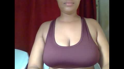 Snapshot of brown_lv chatting on December 15, 2024, 5:45 am brown_lv online show from December 15, 2024, 5:45 am