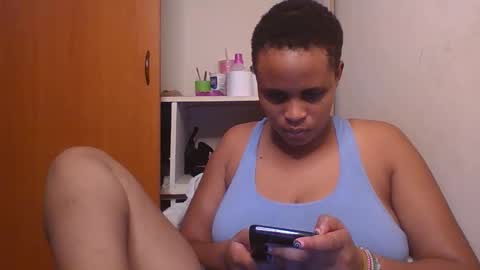 Snapshot of brown_lv chatting on January 14, 2025, 8:52 am brown_lv online show from January 14, 2025, 8:52 am