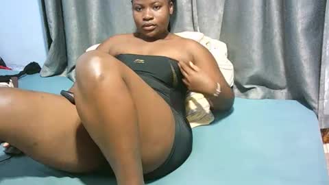 nicole online show from February 12, 2025, 9:52 am