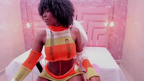 Sara  online show from January 31, 2025, 9:05 pm