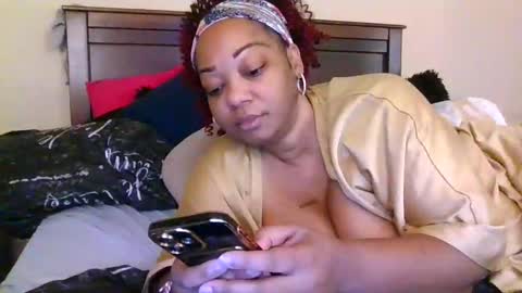 brownroundrenee online show from September 27, 2025, 9:47 am