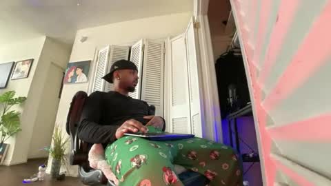 Brownskinshortyy online show from April 3, 2026, 7:12 pm