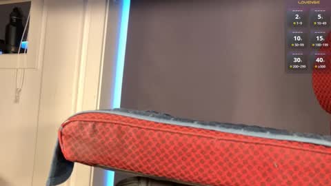 Brsrkr online show from November 16, 2025, 1:17 pm