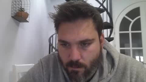 Bruce Wayne online show from December 19, 2025, 10:00 am