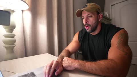 onlyfans BRUCESTRYKER online show from December 19, 2025, 4:41 am