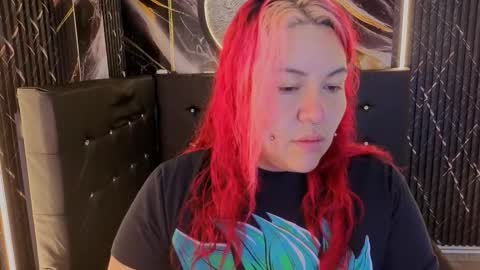 Bruja SCarlata online show from February 4, 2026, 11:05 am