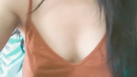 Snapshot of brunela chatting on June 19, 2026, 9:13 am brunela online show from June 19, 2026, 9:13 am
