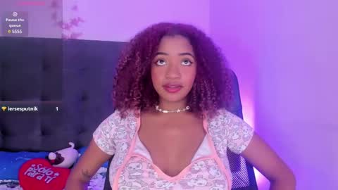 Lady  online show from February 11, 2025, 3:18 pm