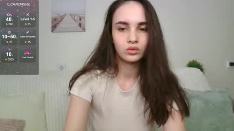 SwetDreams online show from March 27, 2026, 4:07 am