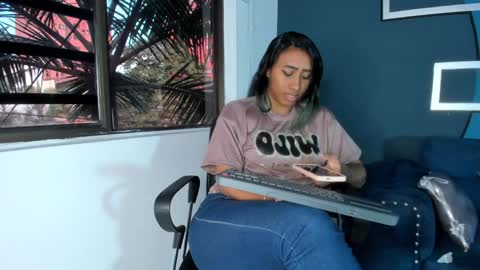 brunette online show from January 16, 2025, 9:51 pm