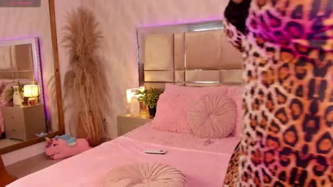 Brenda online show from October 2, 2025, 5:47 am