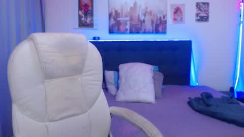 Snapshot of bruno_booss chatting on January 7, 2026, 9:39 pm bruno_booss online show from January 7, 2026, 9:39 pm