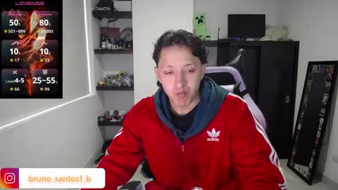 Snapshot of bruno_santos1 chatting on April 15, 2026, 1:29 pm Bruno online show from April 15, 2026, 1:29 pm