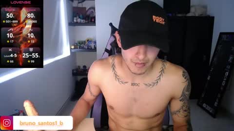 Snapshot of bruno_santos1 chatting on April 22, 2026, 1:56 pm Bruno online show from April 22, 2026, 1:56 pm