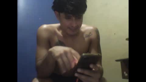 brunohot30 online show from September 12, 2025, 6:52 pm