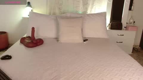 Bruno online show from October 20, 2025, 6:52 pm