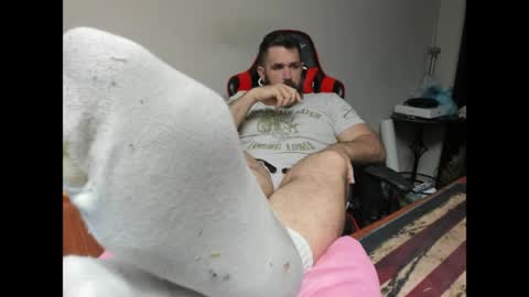 BRUTALMASTER1983 online show from April 16, 2026, 6:52 pm