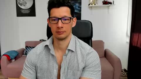 Brutus K online show from March 7, 2025, 7:52 am