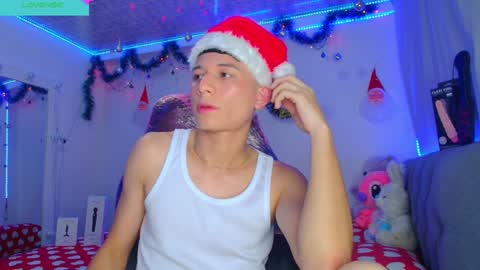 BRYAM INDEPENDENT MODEL online show from December 21, 2024, 3:25 am