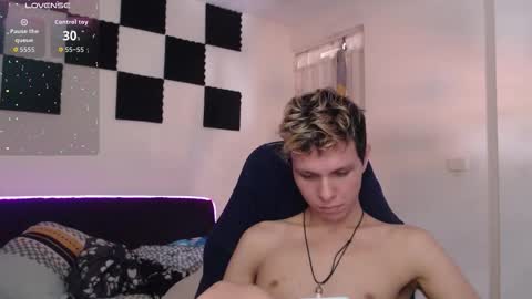 bryamado online show from October 2, 2025, 6:59 pm