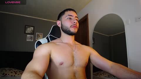 Snapshot of bryan_oficials chatting on December 8, 2024, 6:11 am bryan_oficials online show from December 8, 2024, 6:11 am