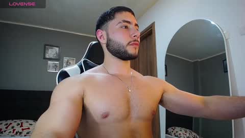 Snapshot of bryan_oficials chatting on December 19, 2024, 3:18 am bryan_oficials online show from December 19, 2024, 3:18 am