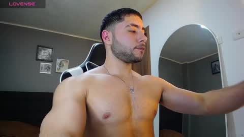 Snapshot of bryan_oficials chatting on January 5, 2025, 3:00 am bryan_oficials online show from January 5, 2025, 3:00 am