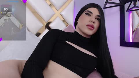 Becky Anders  online show from December 21, 2024, 11:33 am