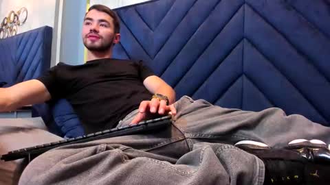 bryce_hall19 online show from September 13, 2025, 3:50 am