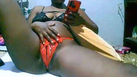 dee online show from February 17, 2025, 3:20 pm