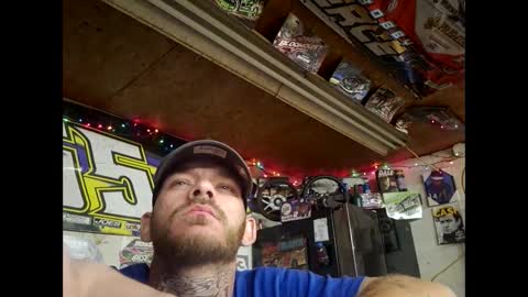 btown3095 online show from October 3, 2025, 3:03 am