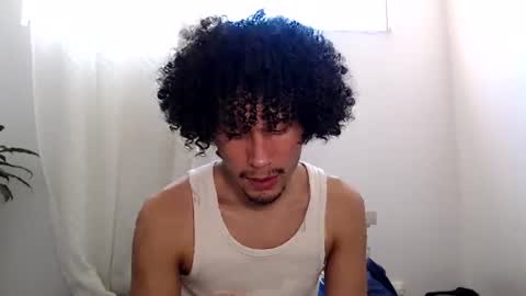 Snapshot of btwimlaurence chatting on July 28, 2026, 4:39 pm Laurence online show from July 28, 2026, 4:39 pm