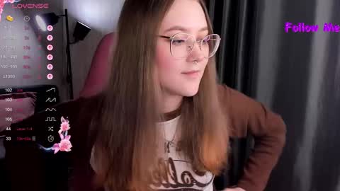 Snapshot of bubble_bunny chatting on November 23, 2025, 11:37 pm Ruby online show from November 23, 2025, 11:37 pm